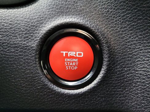 New 2025 Toyota Tundra SR5 w/ TRD Off-Road Package AWD/4WD image 16