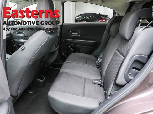 Used 2019 Honda HR-V EX image 20