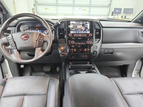 Used 2024 Nissan Titan PRO-4X w/ Pro-4x Convenience Package AWD/4WD image 26