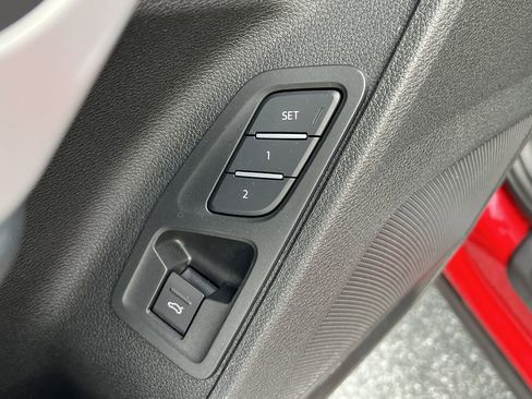 Used 2024 Audi Q3 2.0T Premium image 26