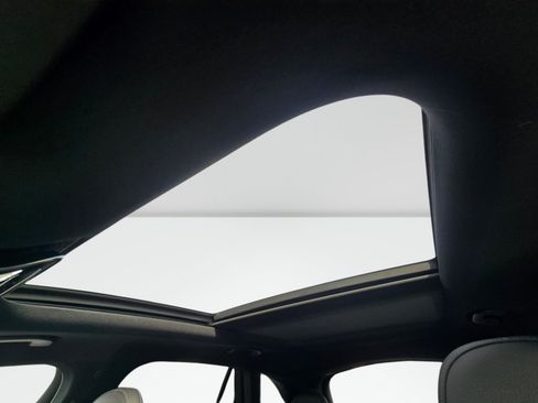 New 2027 Mercedes-Benz GLC 300 4MATIC image 42