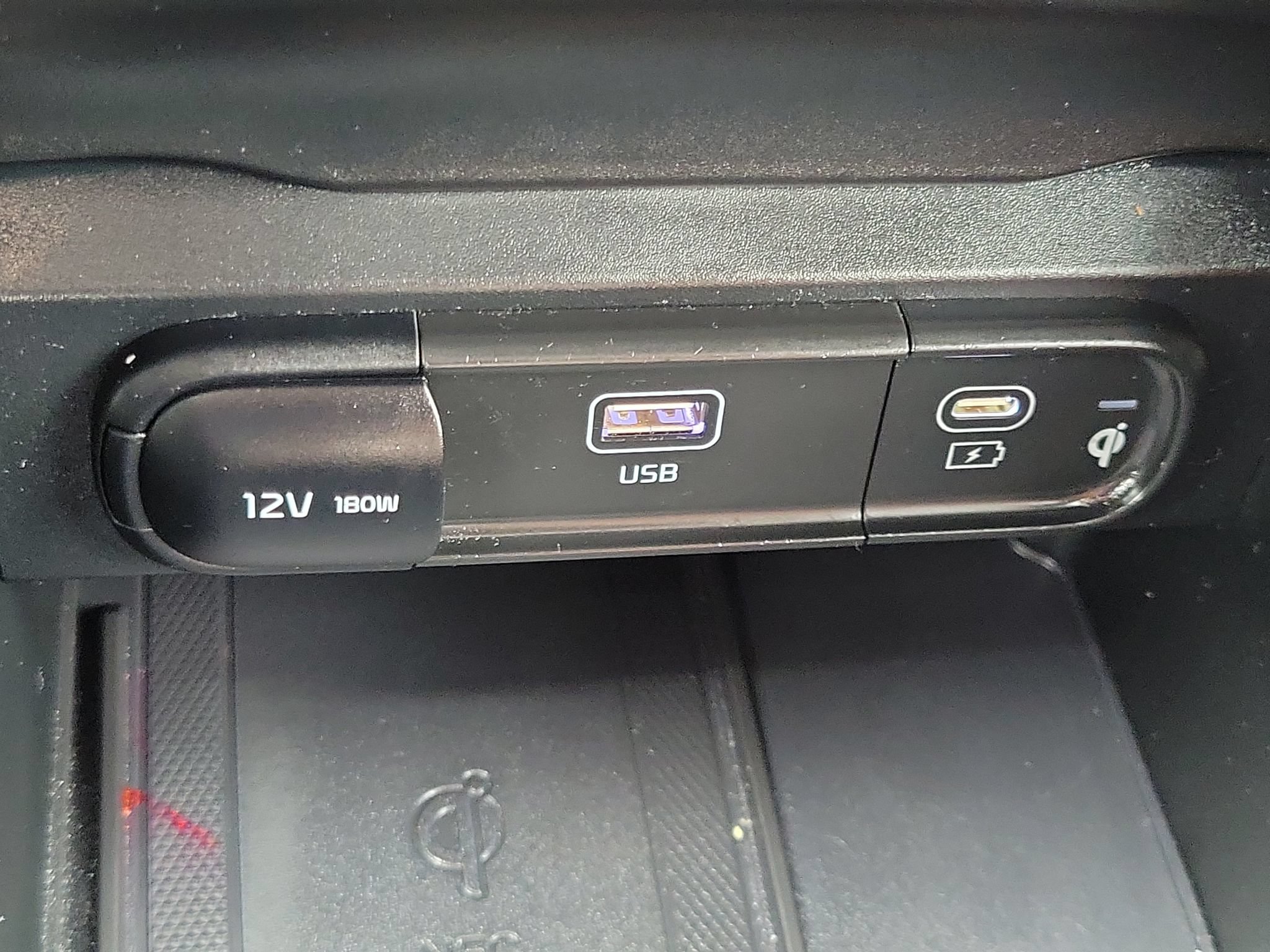 Certified 2024 Kia Telluride SX Prestige AWD/4WD image 22