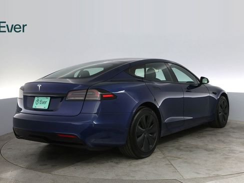 Used 2023 Tesla Model S Standard Range image 3