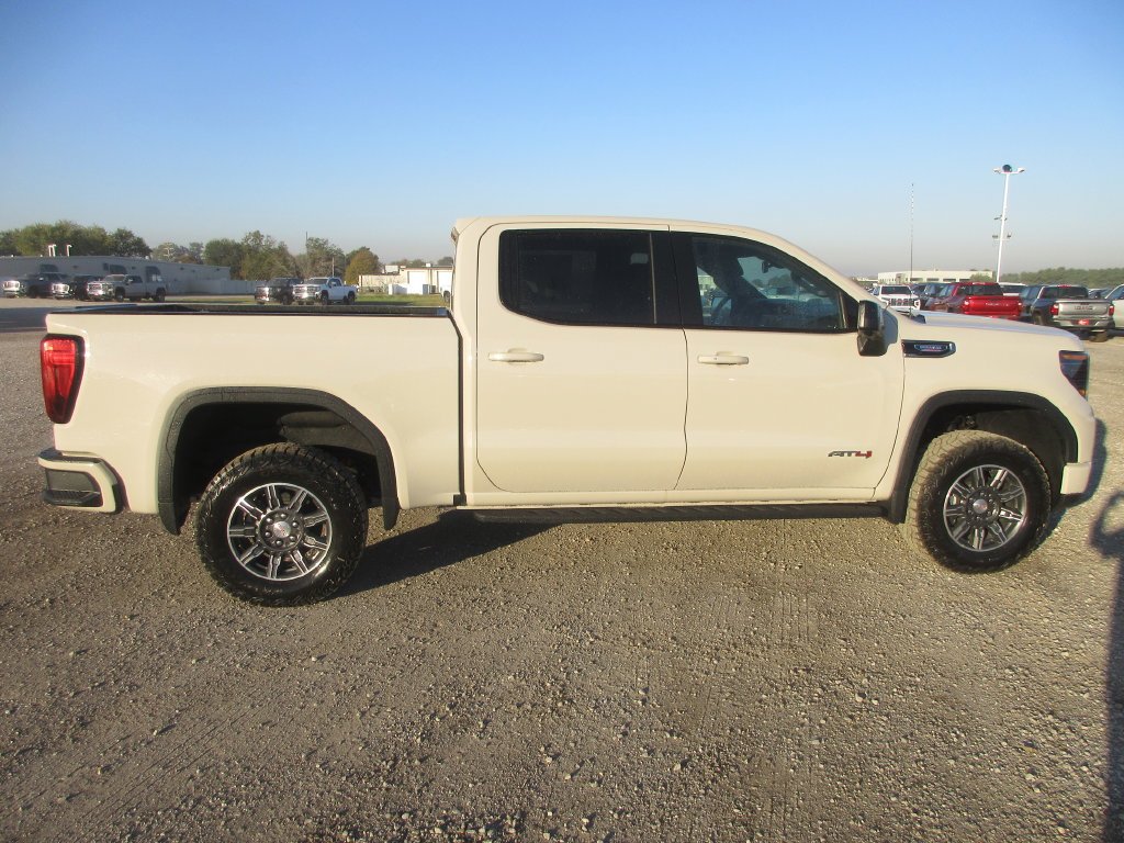 New 2026 GMC Sierra 1500 AT4 w/ AT4 Premium Package AWD/4WD image 3