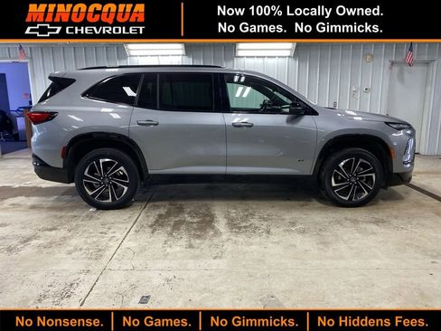 Used 2025 Buick Enclave Sport Touring AWD/4WD image 1