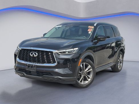 Used 2023 INFINITI QX60 Luxe AWD/4WD image 2