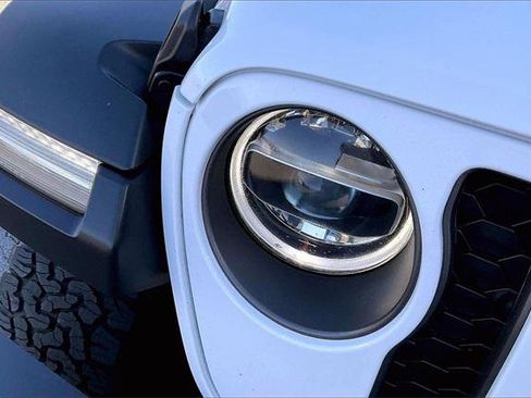 Certified 2022 Jeep Wrangler Unlimited Rubicon 4xe image 27