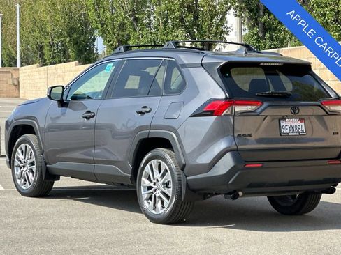 Used 2023 Toyota RAV4 XLE Premium FWD image 6