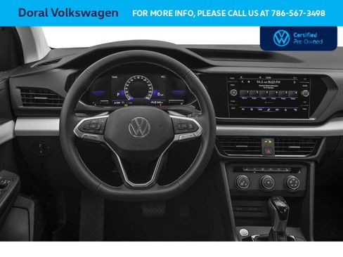 Used 2023 Volkswagen Taos SE FWD image 4