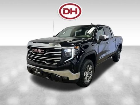 New 2026 GMC Sierra 1500 SLT w/ X31 Off-Road Package image 14