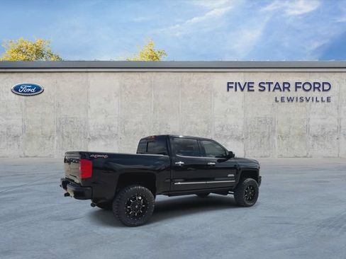 Used 2015 Chevrolet Silverado 1500 High Country w/ High Country Premium Package AWD/4WD image 8