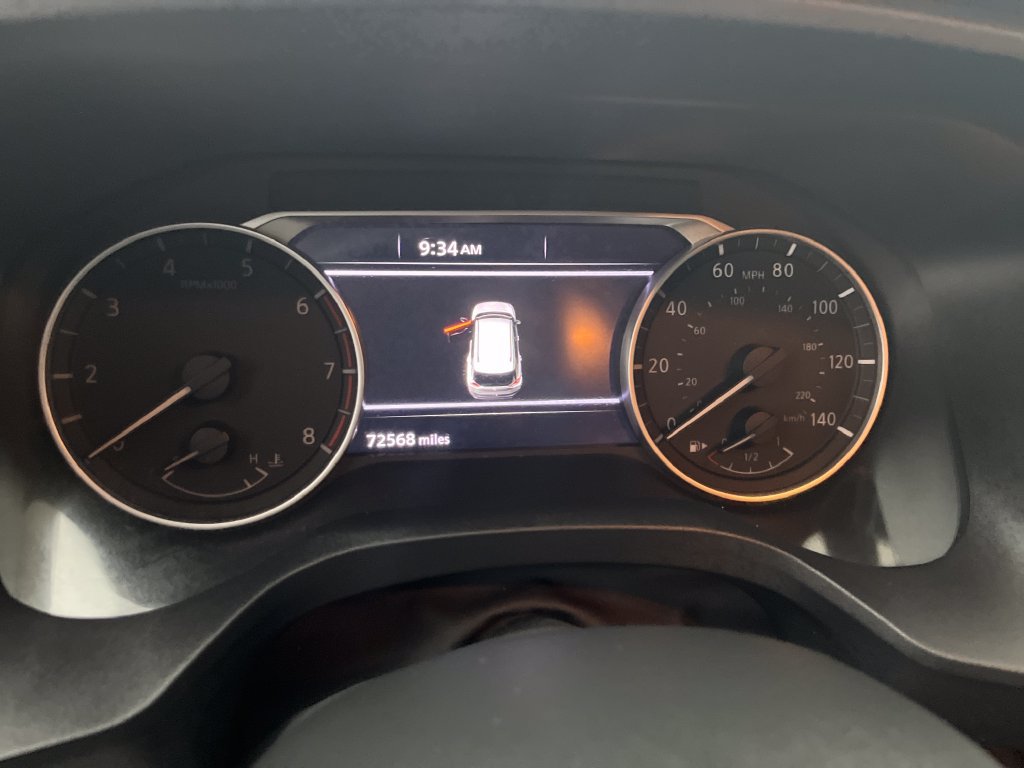 Used 2022 Nissan Rogue SV AWD/4WD image 17