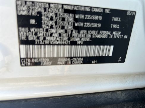 Used 2024 Toyota RAV4 Adventure AWD/4WD image 32