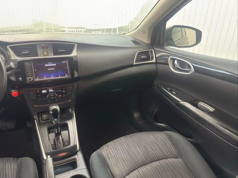 Used 2019 Nissan Sentra SV image 16