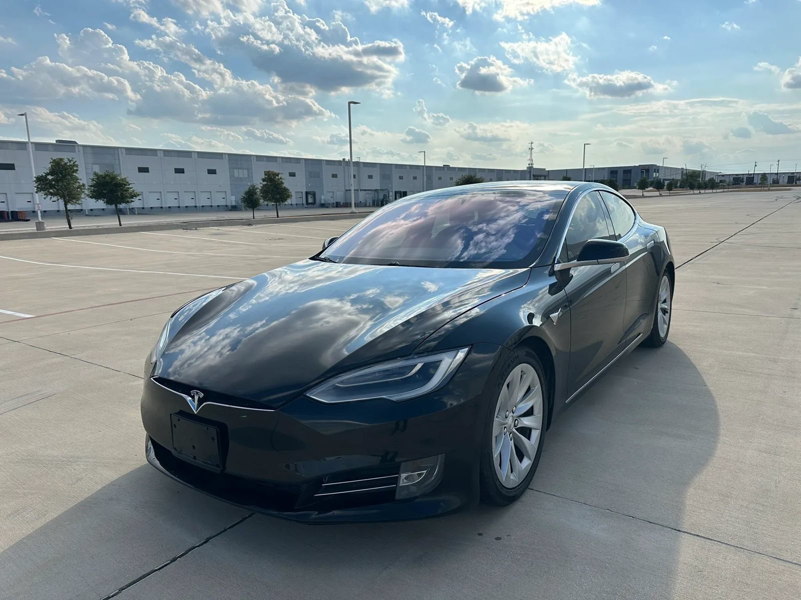 Used 2018 Tesla Model S 75D AWD/4WD image 3