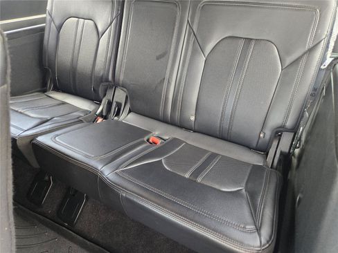 Used 2020 Ford Expedition Max Limited AWD/4WD image 30