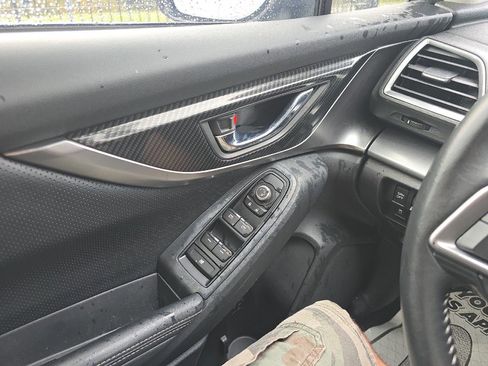 Used 2017 Subaru Impreza 2.0i Limited image 35