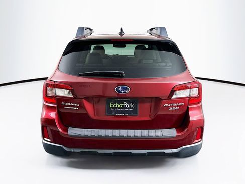Used 2016 Subaru Outback 3.6R Limited AWD/4WD image 7