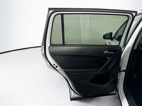Used 2024 Volkswagen Tiguan S image 26