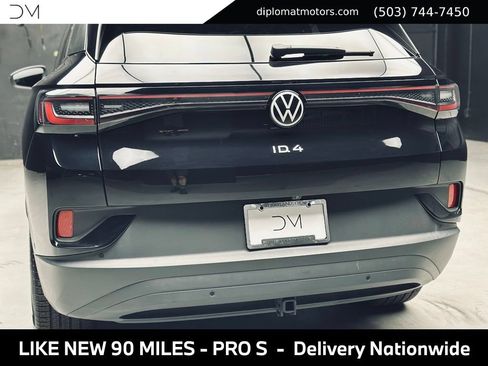 Used 2024 Volkswagen ID.4 Pro S AWD/4WD image 15