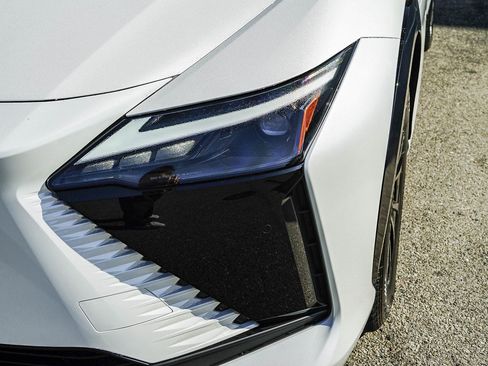 New 2026 Lexus RZ 350e 2WD image 8