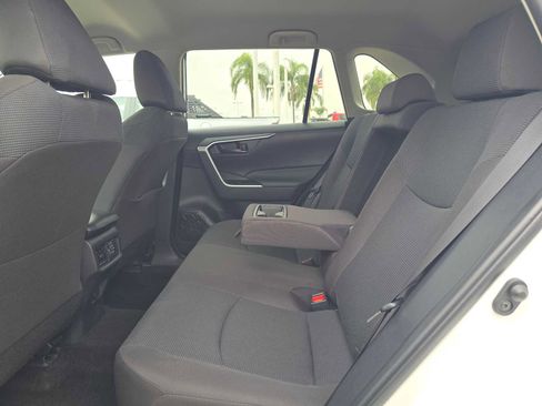 Certified 2025 Toyota RAV4 LE FWD image 18
