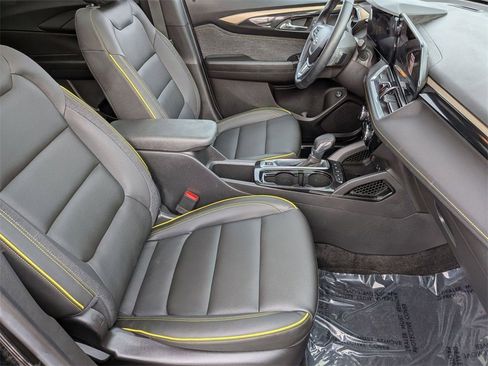 Used 2024 Chevrolet TrailBlazer ACTIV w/ Convenience Package image 30