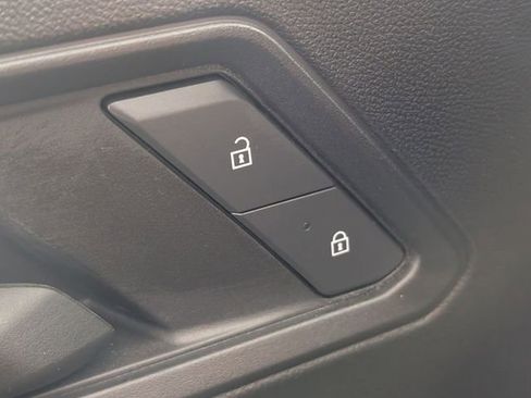 Certified 2024 Chevrolet Colorado W/T w/ WT Convenience Package image 10