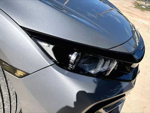 Used 2020 Honda Civic Sport image 27