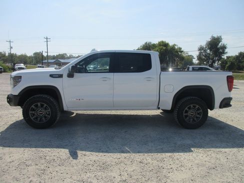 New 2026 GMC Sierra 1500 AT4X image 10