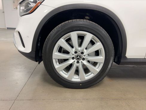 Used 2020 Mercedes-Benz GLC 300 image 12