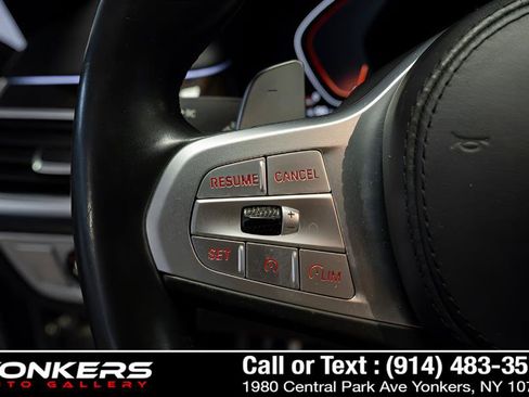 Used 2020 BMW 740i w/ M Sport Package RWD image 44