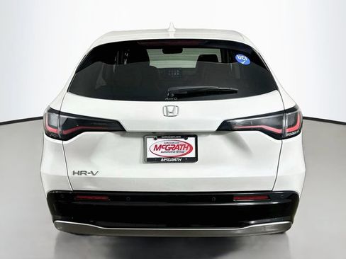 Certified 2025 Honda HR-V EX-L image 18