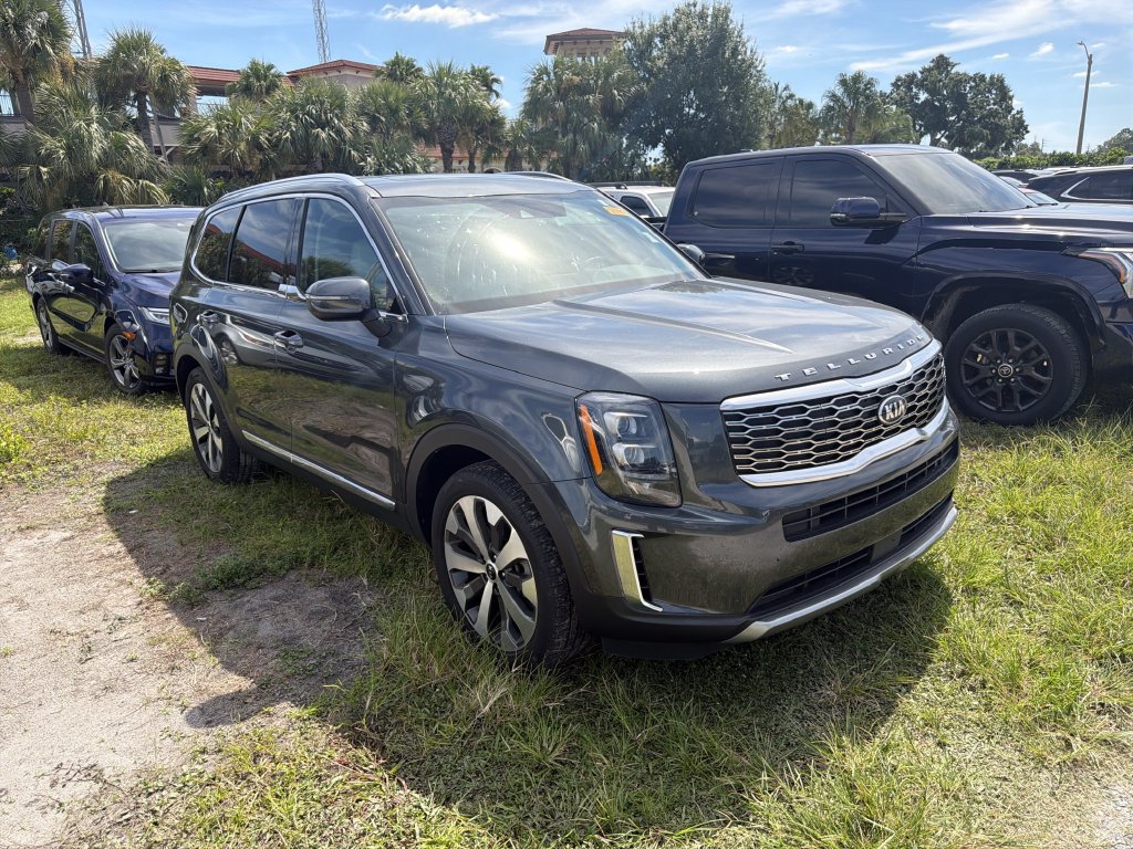 Used 2021 Kia Telluride EX w/ EX Premium Package FWD image 1