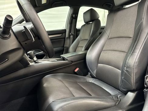 Used 2018 Honda Accord Sport image 18