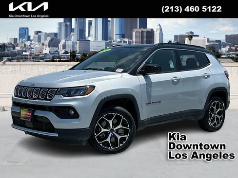 Used 2025 Jeep Compass Limited AWD/4WD image 1