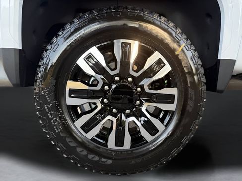 New 2026 GMC Sierra 2500 Denali Ultimate AWD/4WD image 45