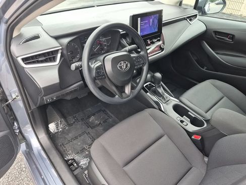 Used 2025 Toyota Corolla LE FWD image 15