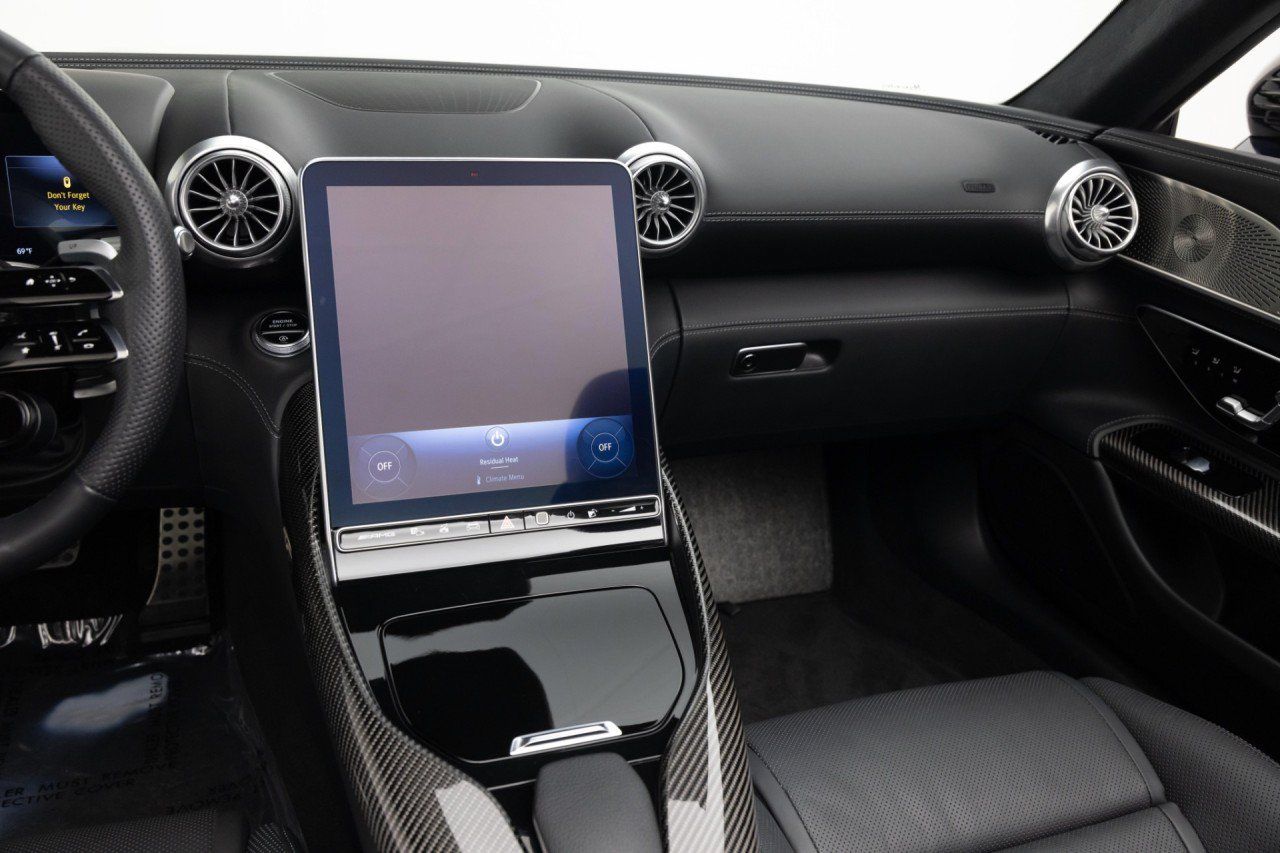 Used 2022 Mercedes-Benz SL 63 AMG 4MATIC w/ AMG Aerodynamic Package image 20