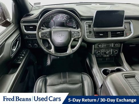Used 2021 Chevrolet Tahoe RST w/ Luxury Package AWD/4WD image 29