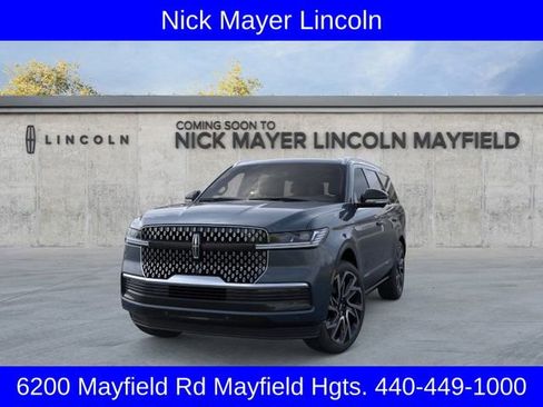 New 2026 Lincoln Navigator Reserve image 2