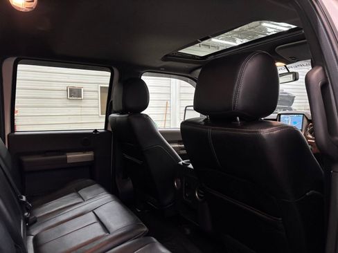 Used 2016 Ford F250 Lariat w/ Lariat Ultimate Package image 29