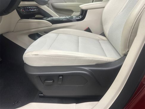 Used 2023 Buick Envision Preferred image 10