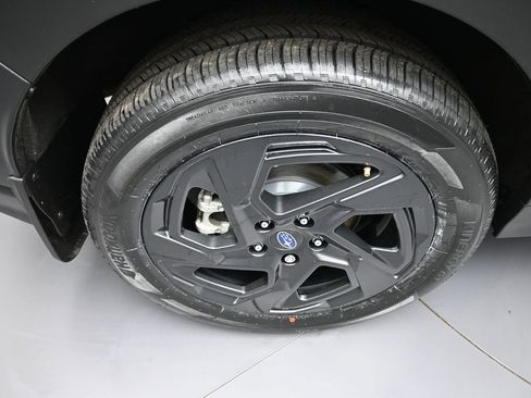 Used 2024 Subaru Crosstrek 2.5i Sport w/ Crosstrek Mirror Package image 12