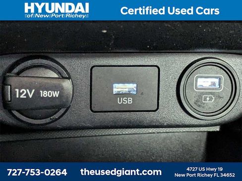 Certified 2023 Hyundai Elantra SEL image 20