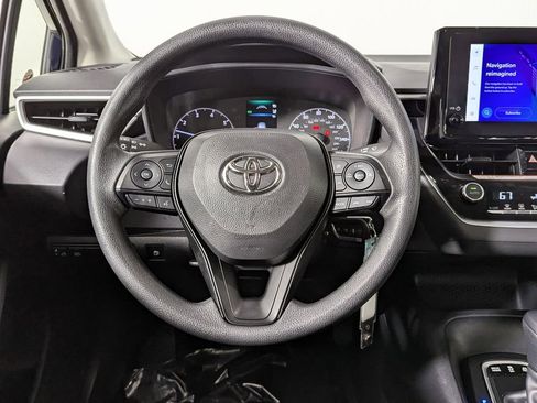 Certified 2025 Toyota Corolla LE image 26