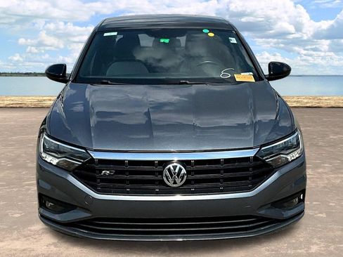 Used 2019 Volkswagen Jetta R-Line w/ R-Line Cold Weather Package FWD image 4