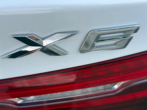 Used 2018 BMW X6 sDrive35i RWD image 25