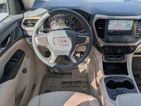 Certified 2023 GMC Acadia Denali w/ Denali Ultimate Package image 17