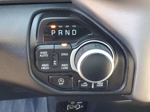 Used 2023 RAM 1500 Big Horn AWD/4WD image 8